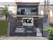 Casa / Sobrado para Venda em Santos/SP Gonzaga 4 Quartos