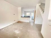 Casa / Sobrado para Venda em Santos/SP Morro Nova Cintra...