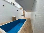 Casa / Sobrado para Venda em Santos/SP Ponta da Praia 3...