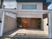 Casa / Sobrado para Venda em Santos/SP Ponta da Praia 3...