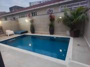 Casa / Sobrado para Venda em Santos/SP Ponta da Praia 4...