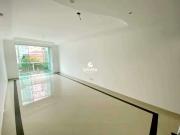 Casa / Sobrado para Venda em Santos/SP Ponta da Praia 4...