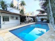 Casa / Sobrado para Venda em Santos/SP Vila Mathias 4...