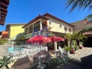 Casa / Sobrado para Venda em Saquarema/RJ Centro 6 Quartos