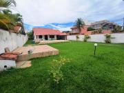 Casa / Sobrado para Venda em Saquarema/RJ Itaúna 5 Quartos