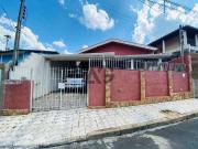 Casa / Sobrado para Venda em Serra Negra/SP Centro 3 Quartos