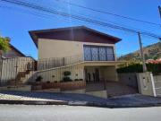 Casa / Sobrado para Venda em Serra Negra/SP Centro 4 Quartos