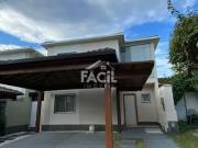 Casa / Sobrado para Venda em Serra/ES Colina de...