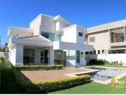 Casa / Sobrado para Venda em Serra/ES Jacuhy 4 Quartos