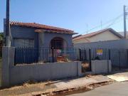 Casa / Sobrado para Venda em Sumaré/SP Centro 2 Quartos