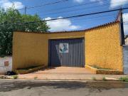 Casa / Sobrado para Venda em Tatuí/SP Centro 4 Quartos