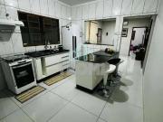 Casa / Sobrado para Venda em Taubaté/SP Barreiro 2 Quartos