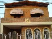 Casa / Sobrado para Venda em Taubaté/SP Centro 4 Quartos