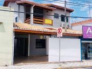 Casa / Sobrado para Venda em Taubaté/SP Centro 5 Quartos
