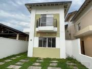 Casa / Sobrado para Venda em Taubaté/SP Jardim...