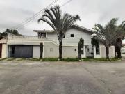 Casa / Sobrado para Venda em Taubaté/SP Jardim das...