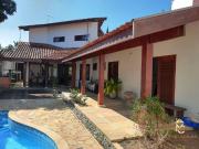 Casa / Sobrado para Venda em Taubaté/SP Jardim das...