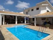 Casa / Sobrado para Venda em Taubaté/SP Vila São Geraldo...