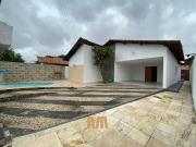 Casa / Sobrado para Venda em Teresina/PI Fátima 5 Quartos
