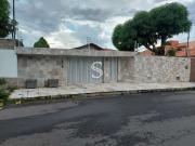 Casa / Sobrado para Venda em Teresina/PI Ininga 3 Quartos