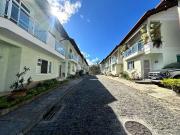 Casa / Sobrado para Venda em Teresópolis/RJ Agriões 4...