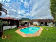 Casa / Sobrado para Venda em Teresópolis/RJ Alto 4 Quartos