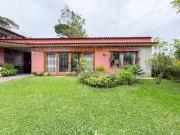 Casa / Sobrado para Venda em Teresópolis/RJ Iucas 4 Quartos Casa / Sobrado para Venda em Teresópolis/RJ Iucas 4 Quartos