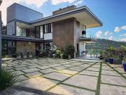 Casa / Sobrado para Venda em Teresópolis/RJ Quebra... Casa / Sobrado para Venda em Teresópolis/RJ Quebra...