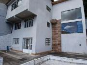 Casa / Sobrado para Venda em Teresópolis/RJ Várzea 4 Quartos