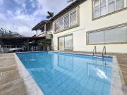 Casa / Sobrado para Venda em Teresópolis/RJ Várzea 4 Quartos