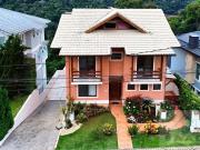 Casa / Sobrado para Venda em Teresópolis/RJ Várzea 6 Quartos