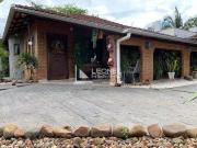 Casa / Sobrado para Venda em Timbó/SC Imigrantes 4 Quartos