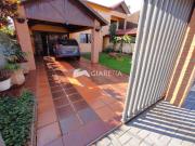 Casa / Sobrado para Venda em Toledo/PR Jardim La Salle 5...