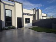 Casa / Sobrado para Venda em Toledo/PR Jardim Parizzotto...