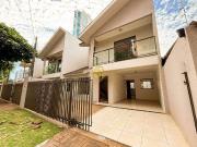 Casa / Sobrado para Venda em Toledo/PR Vila Industrial 3...