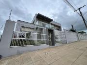 Casa / Sobrado para Venda em Torres/RS Centenário 4 Quartos