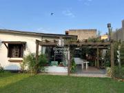 Casa / Sobrado para Venda em Tramandaí/RS Centro 2 Quartos