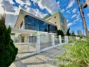 Casa / Sobrado para Venda em Tramandaí/RS Centro 3 Quartos