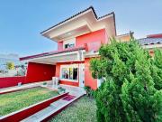 Casa / Sobrado para Venda em Tramandaí/RS Centro 3 Quartos