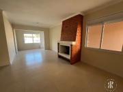 Casa / Sobrado para Venda em Tramandaí/RS Centro 4 Quartos