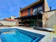 Casa / Sobrado para Venda em Tramandaí/RS Centro 4 Quartos