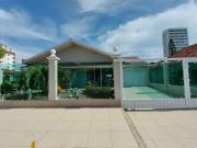 Casa / Sobrado para Venda em Tramandaí/RS Centro 4 Quartos