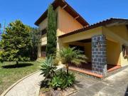 Casa / Sobrado para Venda em Tramandaí/RS Centro 5 Quartos