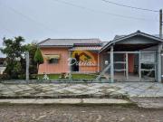 Casa / Sobrado para Venda em Tramandaí/RS Jardim...