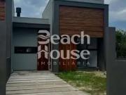 Casa / Sobrado para Venda em Tramandaí/RS Nova Tramandaí...