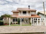 Casa / Sobrado para Venda em Tramandaí/RS Zona Nova 3...