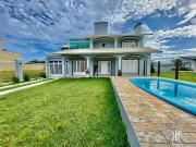 Casa / Sobrado para Venda em Tramandaí/RS Zona Nova 3...