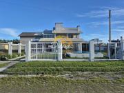 Casa / Sobrado para Venda em Tramandaí/RS Zona Nova 4...