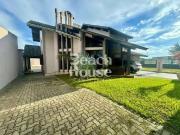 Casa / Sobrado para Venda em Tramandaí/RS Zona Nova 4...