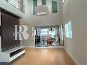 Casa / Sobrado para Venda em Tremembé/SP Castelos 4 Quartos